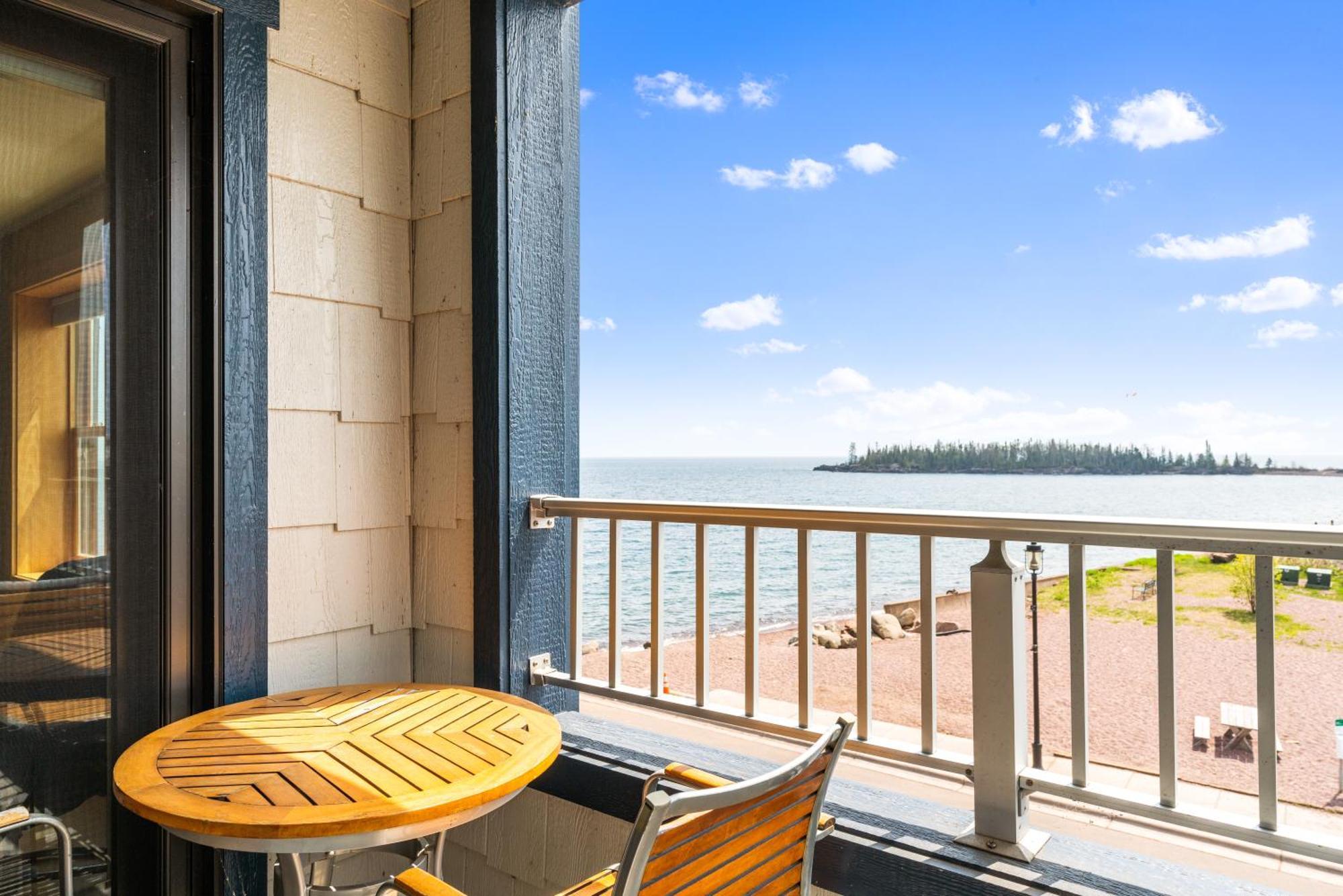 East Bay Suites Grand Marais Dış mekan fotoğraf