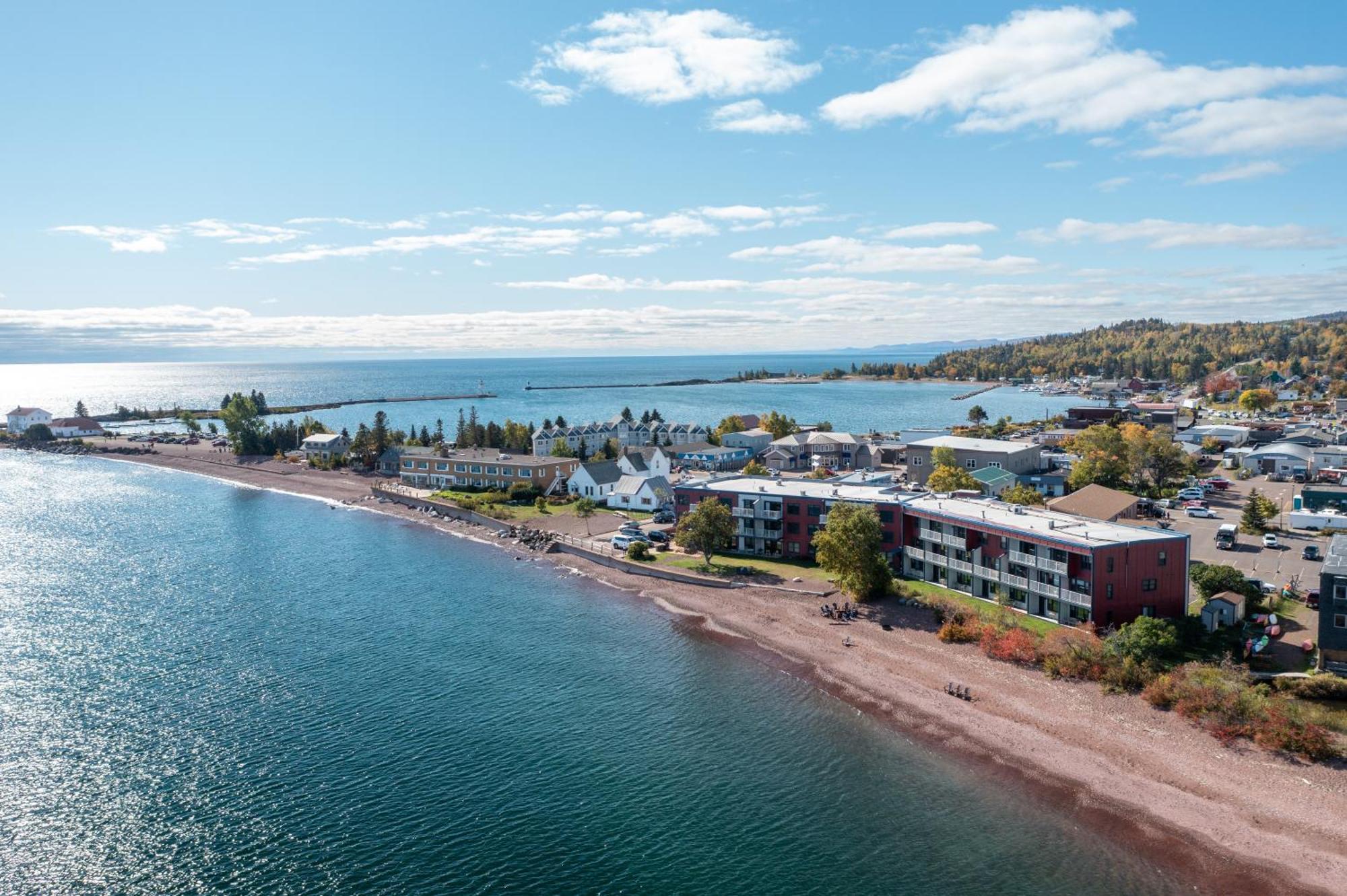 East Bay Suites Grand Marais Dış mekan fotoğraf