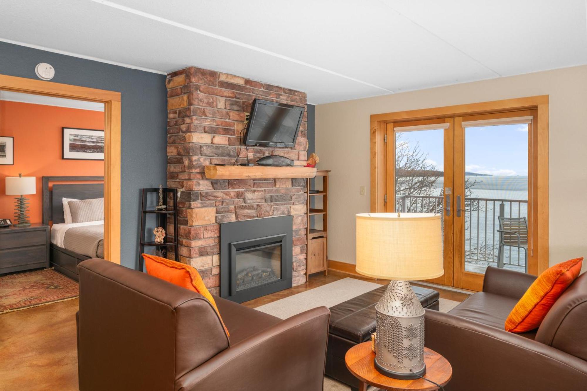 East Bay Suites Grand Marais Dış mekan fotoğraf
