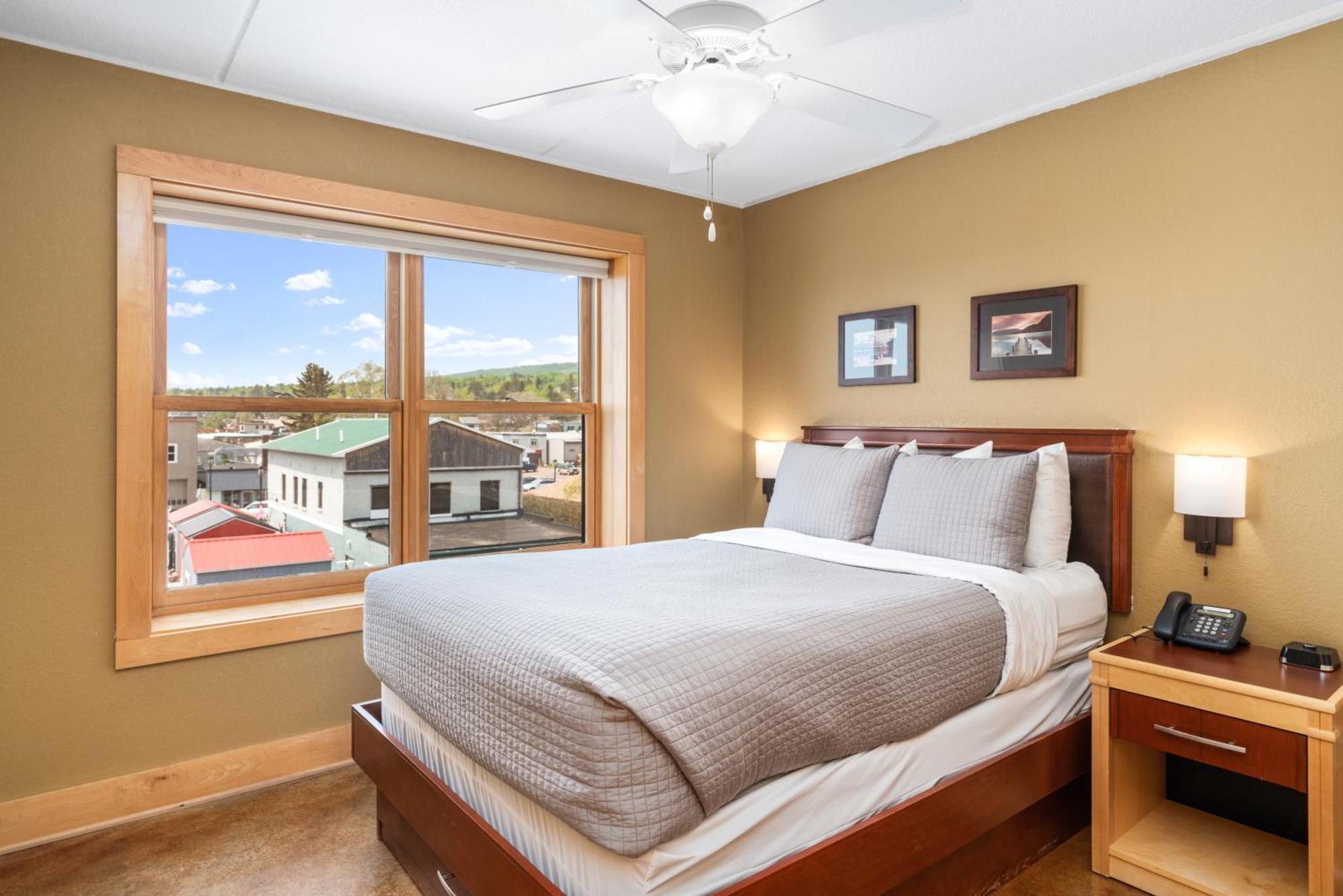 East Bay Suites Grand Marais Dış mekan fotoğraf