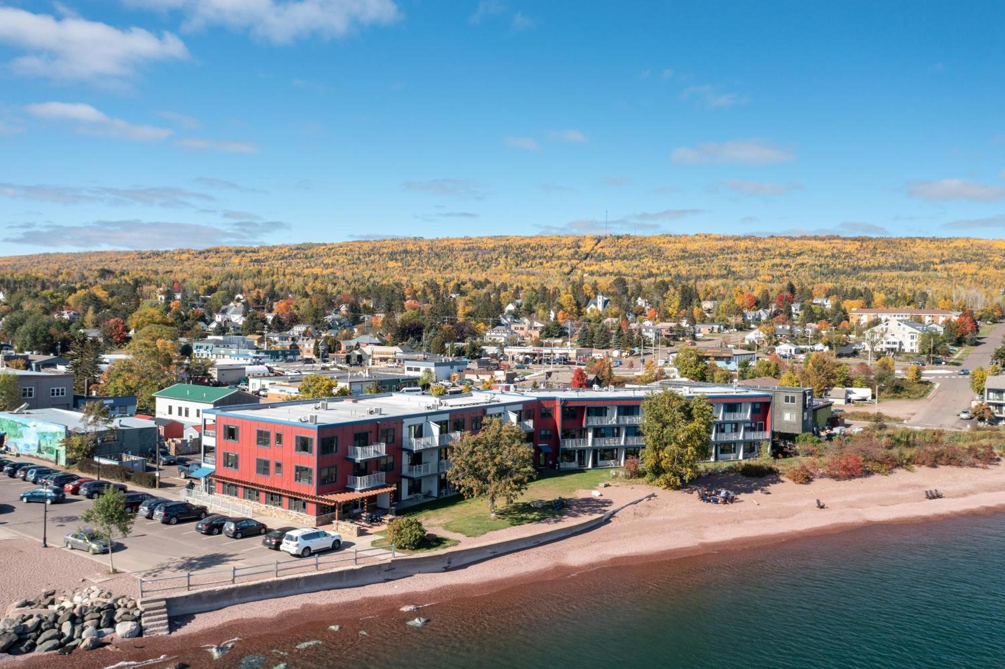 East Bay Suites Grand Marais Dış mekan fotoğraf