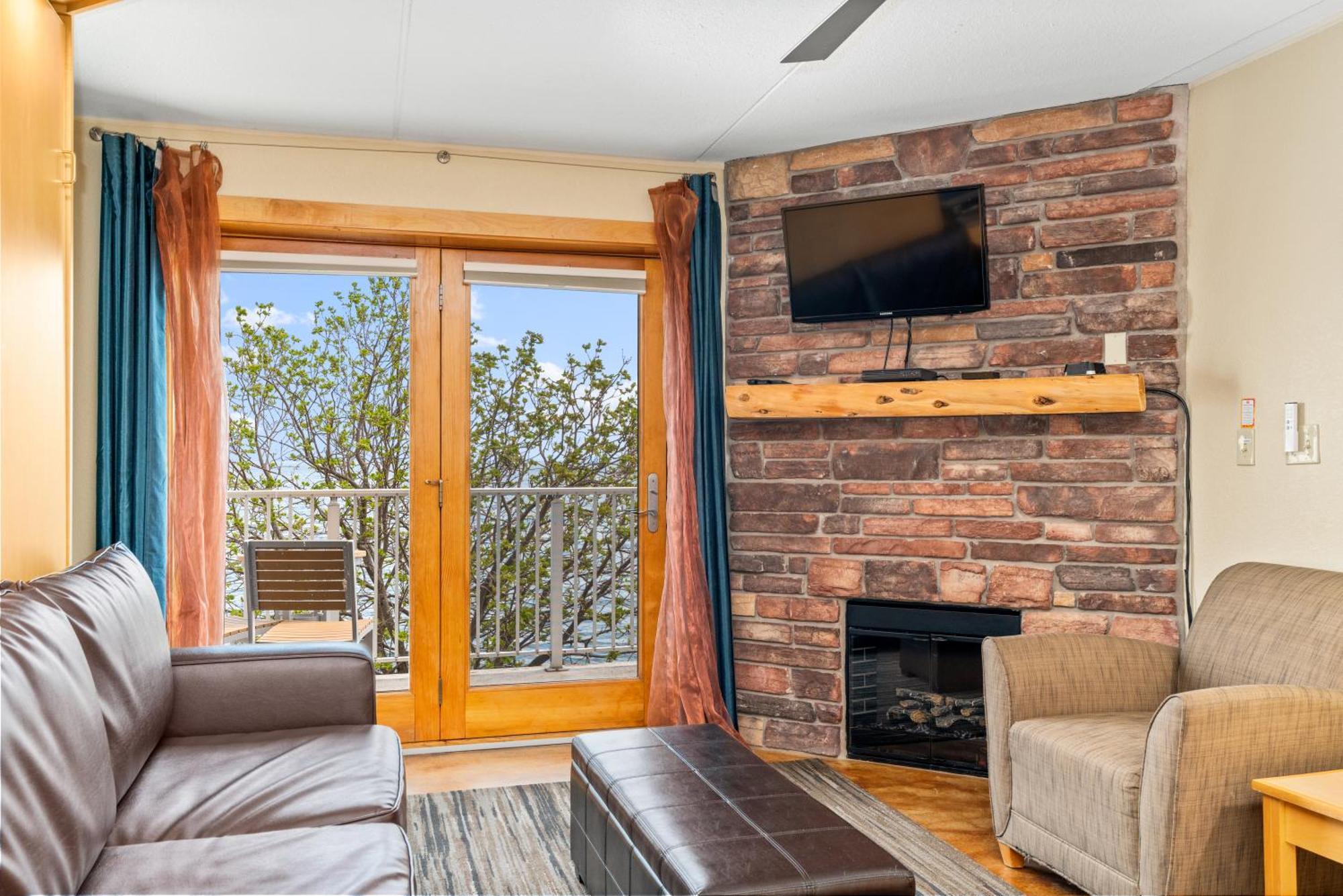 East Bay Suites Grand Marais Dış mekan fotoğraf
